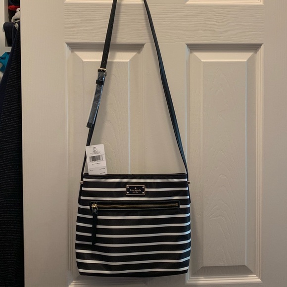 Authentic Kate Spade Purse - Picture 3 of 3